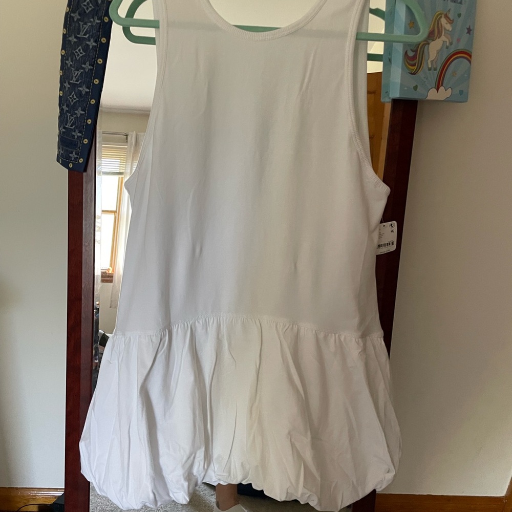 Free People Movement Hot Shot Bubble Set in White size Small